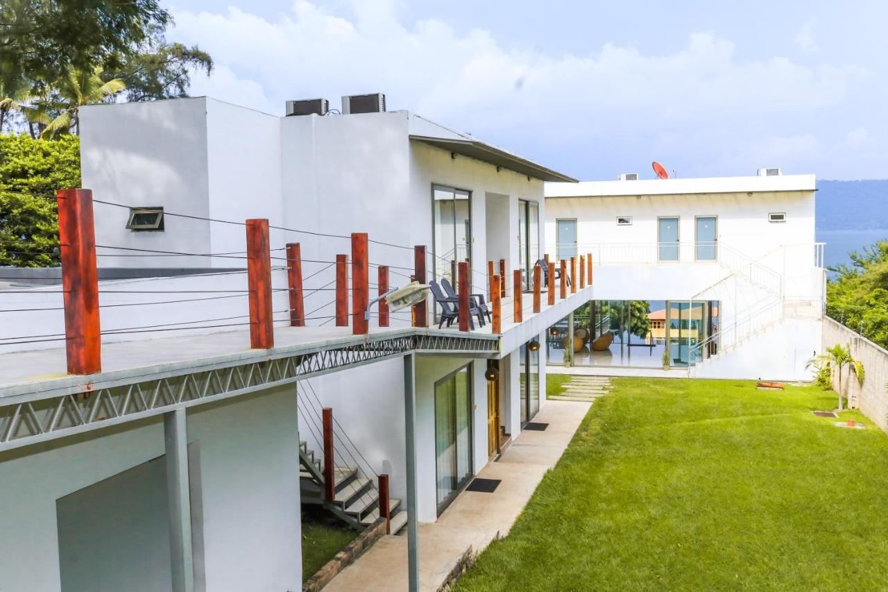 Equinoccio Hotel Santa Ana Zewnętrze zdjęcie