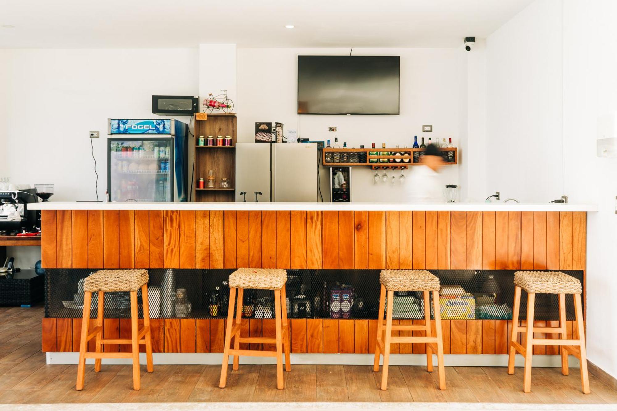 Equinoccio Hotel Santa Ana Zewnętrze zdjęcie