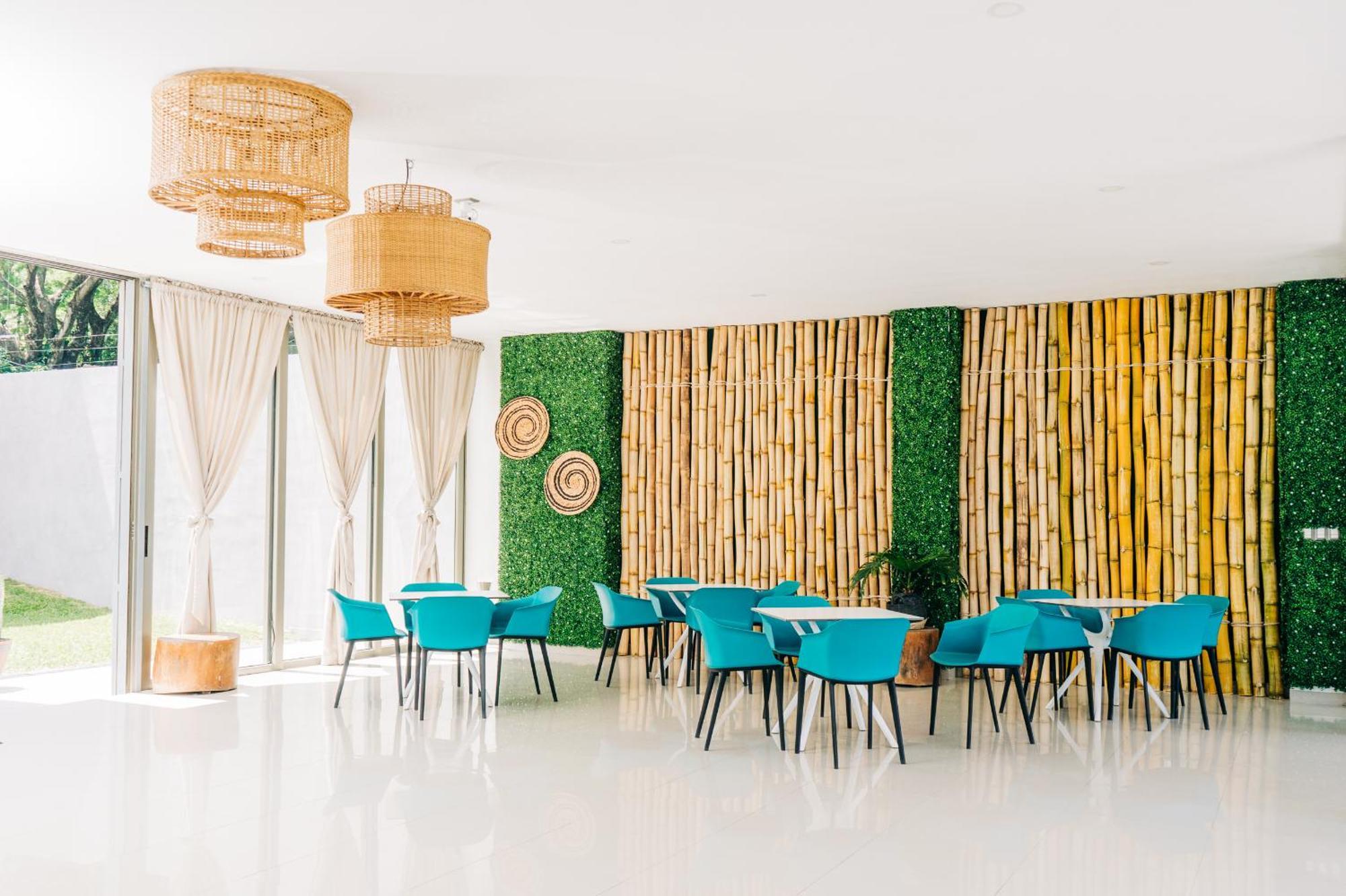 Equinoccio Hotel Santa Ana Zewnętrze zdjęcie